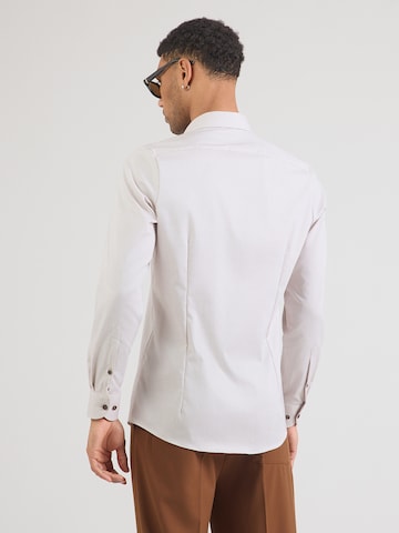 OLYMP Regular Fit Paita 'Level 5' värissä ruskea