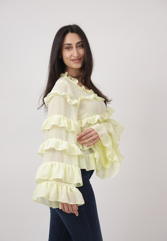 CHERRY KOKO Blouse in Geel