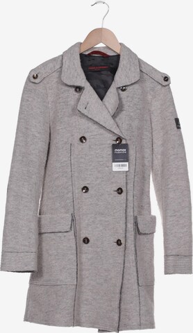 Frieda & Freddies NY Jacket & Coat in L in Grey: front