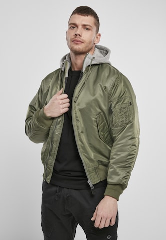 Brandit Winter jacket in Green: front