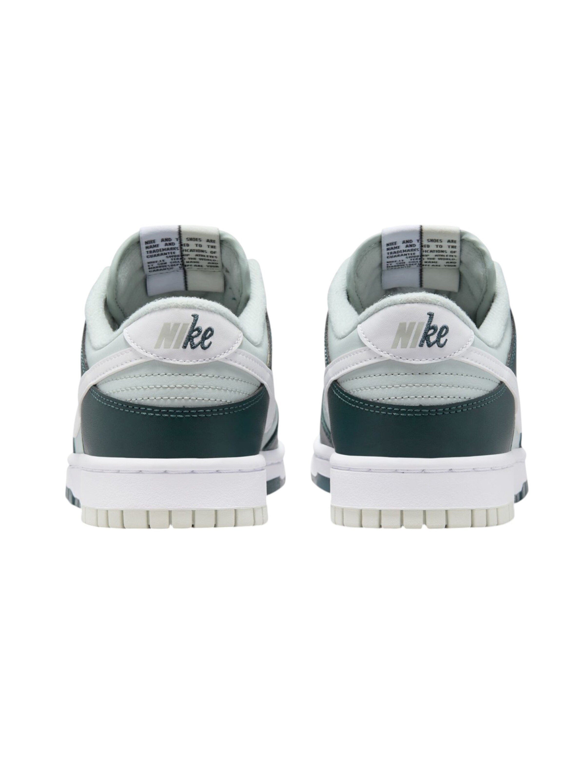 Nike Sportswear Sneaker in Blau