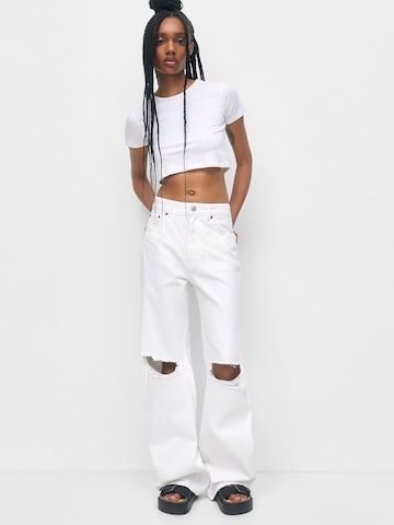 Pull&Bear Wide leg Jeans in White: front