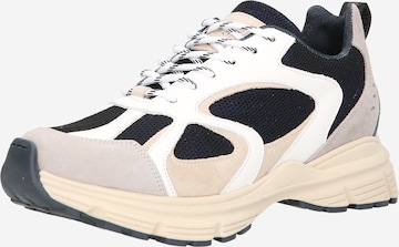 STEVE MADDEN Sneakers laag 'PRINS' in Wit: voorkant