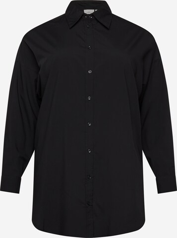 Camicia da donna 'TIM' di ONLY Carmakoma in nero: frontale