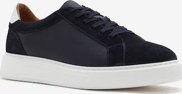 Baskets basses Derimod en bleu : devant