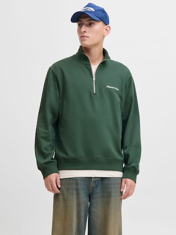 JACK & JONES Sweatshirt 'JOR' i grøn: forside