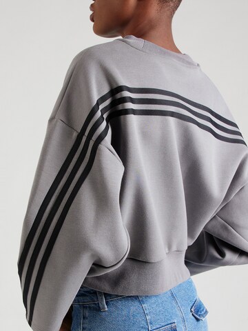 ADIDAS SPORTSWEAR Sportsweatshirt 'Future Icons 3S' in Grau