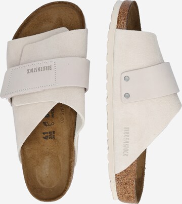 BIRKENSTOCK - Zapatos abiertos 'Kyoto' en beige