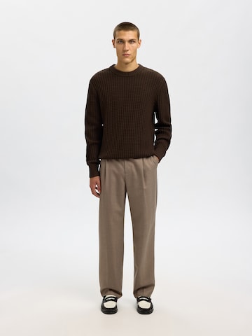 SELECTED Pullover 'SLHTOM' i brun