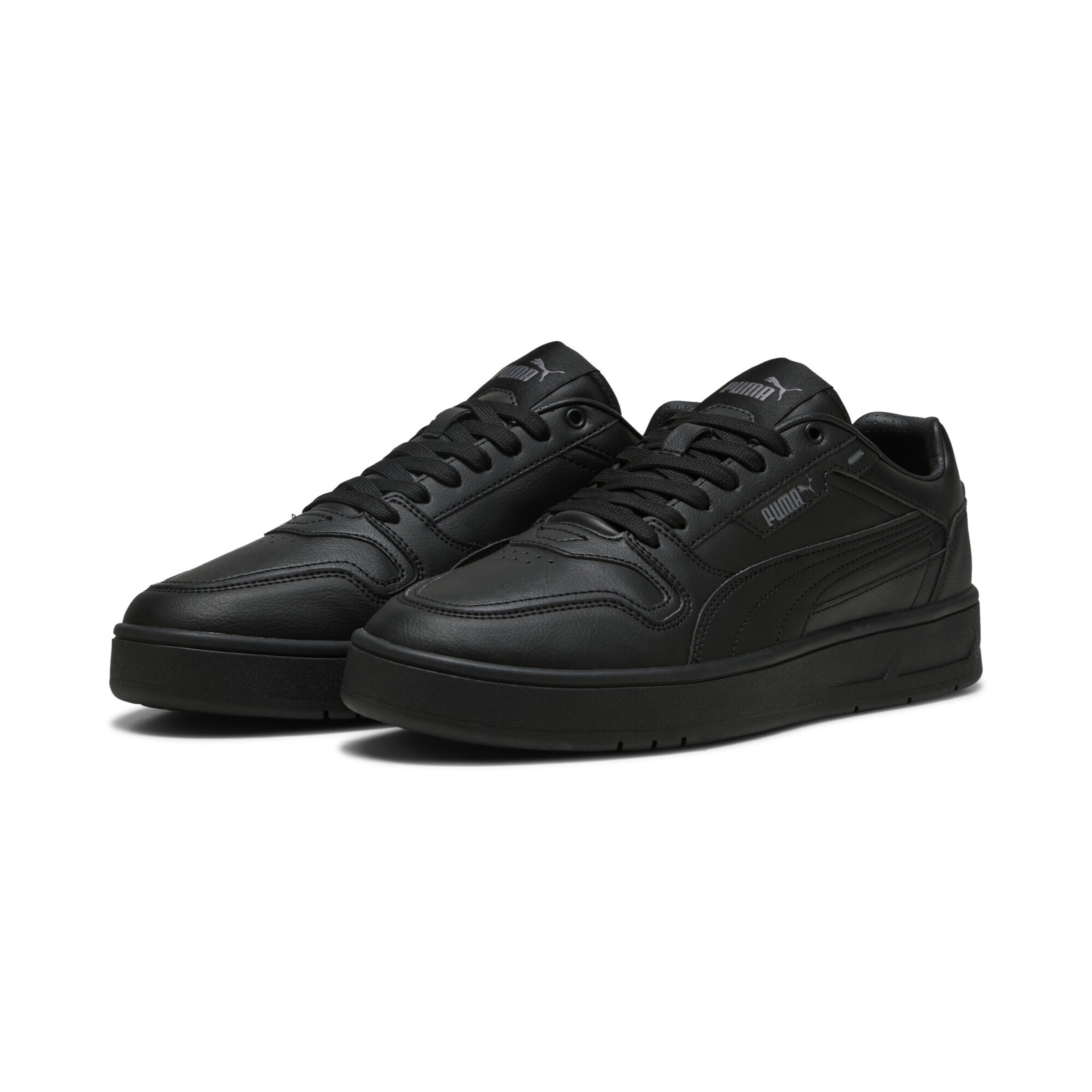 Baskets basses 'Classic' PUMA en noir