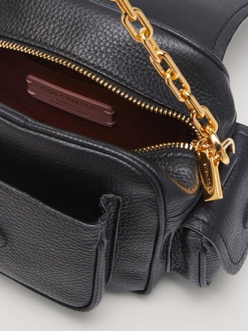 Coccinelle Handbag 'Campus 3' in Black