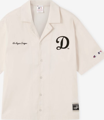 Champion - Camisa en beige: frente