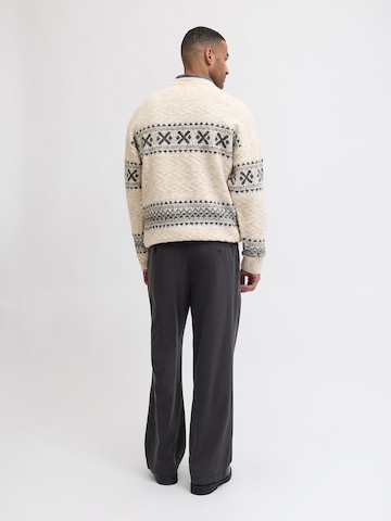 JACK & JONES Tröja 'JPRBLUMAX' i grå