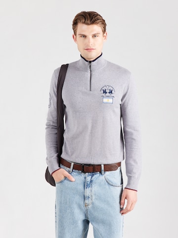 La MartinaPulover - siva boja: prednji dio