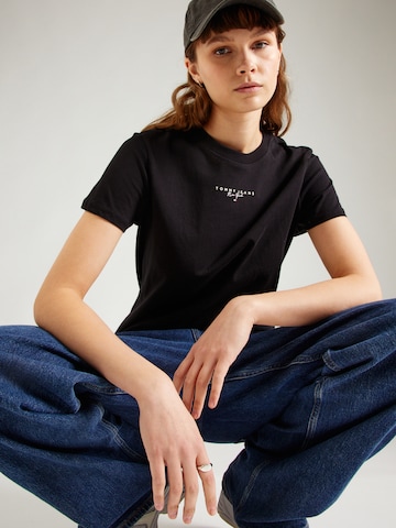 Tommy Jeans Shirt 'ESSENTIAL' in Black