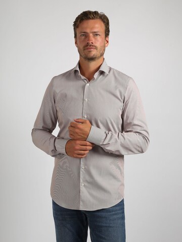 Suitable Slim fit Overhemd in Bruin: voorkant