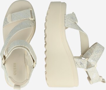 GUESS - Sandalias 'OCILIA' en beige