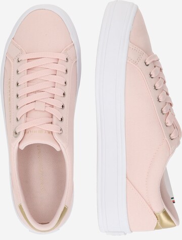 TOMMY HILFIGER Sneaker 'Essential' in Pink