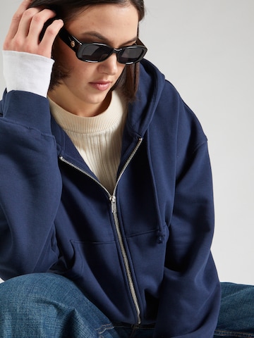 WEEKDAY Sweatjacke 'Boxy' in Blau