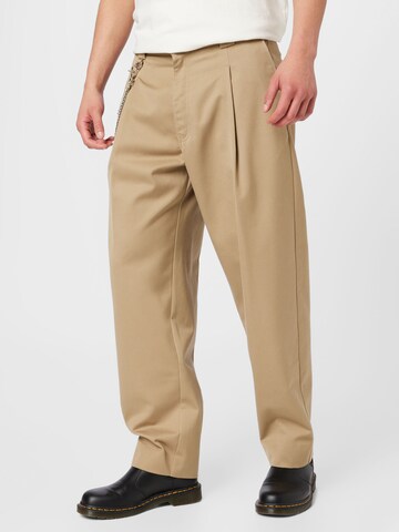 Won Hundred Loose fit Pleat-front trousers 'Lance' in Brown: front