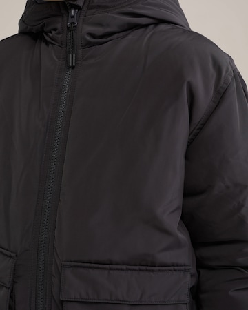 WE Fashion Демисезонная куртка в Серый