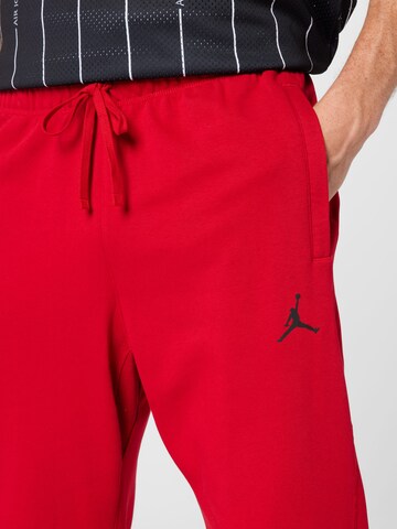 Jordan - Tapered Calças em vermelho