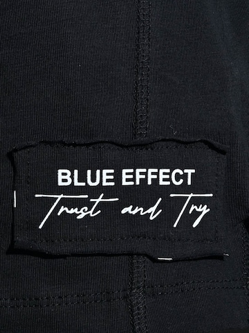 BLUE EFFECT - Camiseta en negro