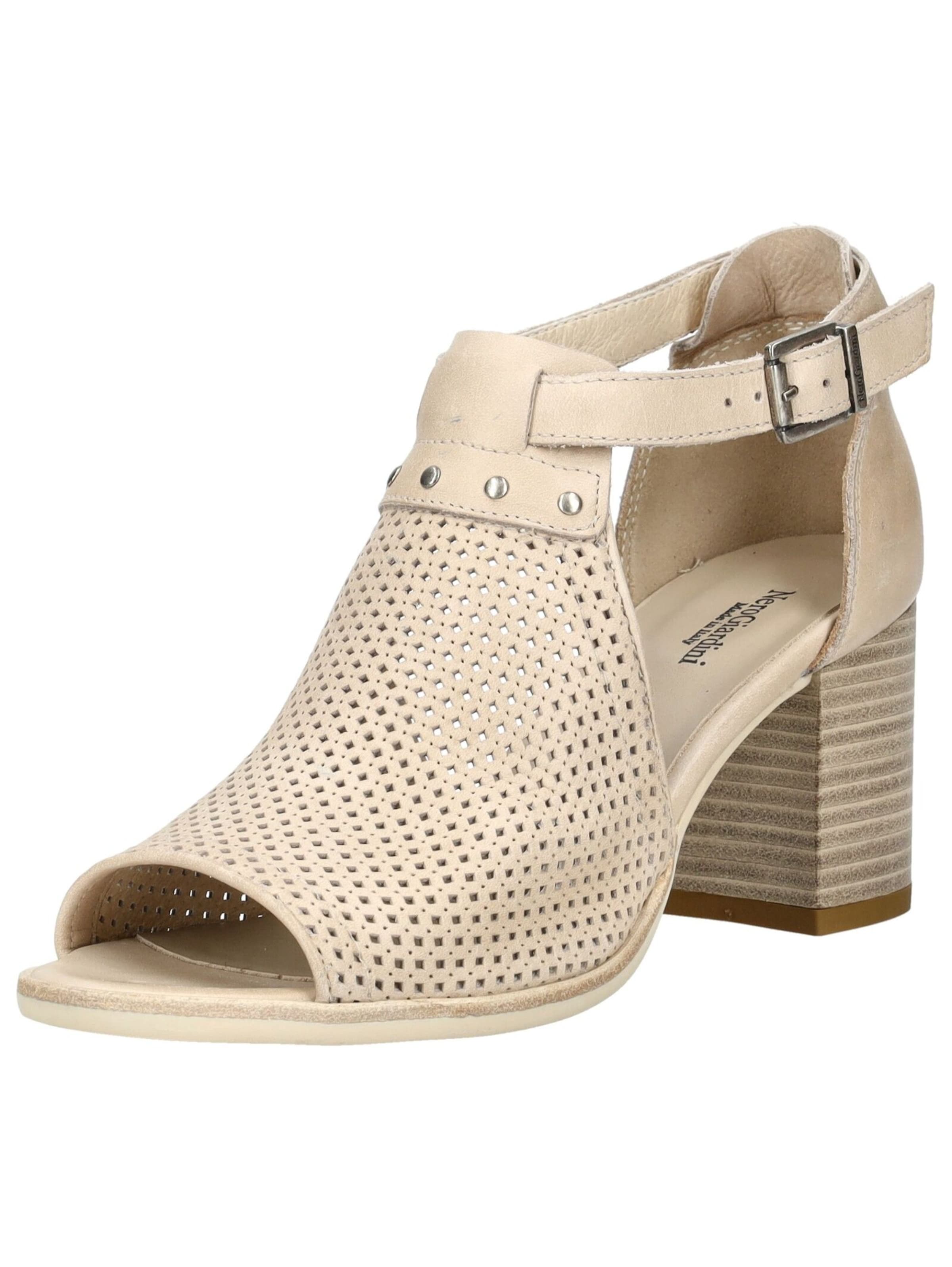 Nero Giardini Sandal in Beige: front