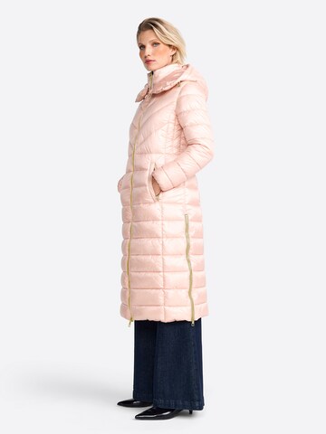 Cappotto invernale di Rich & Royal in arancione