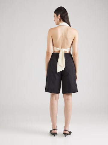 VERO MODA Loosefit Laskoshousut värissä musta