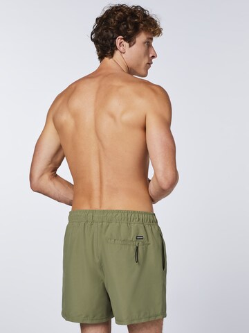 Regular Shorts de bain CHIEMSEE en vert