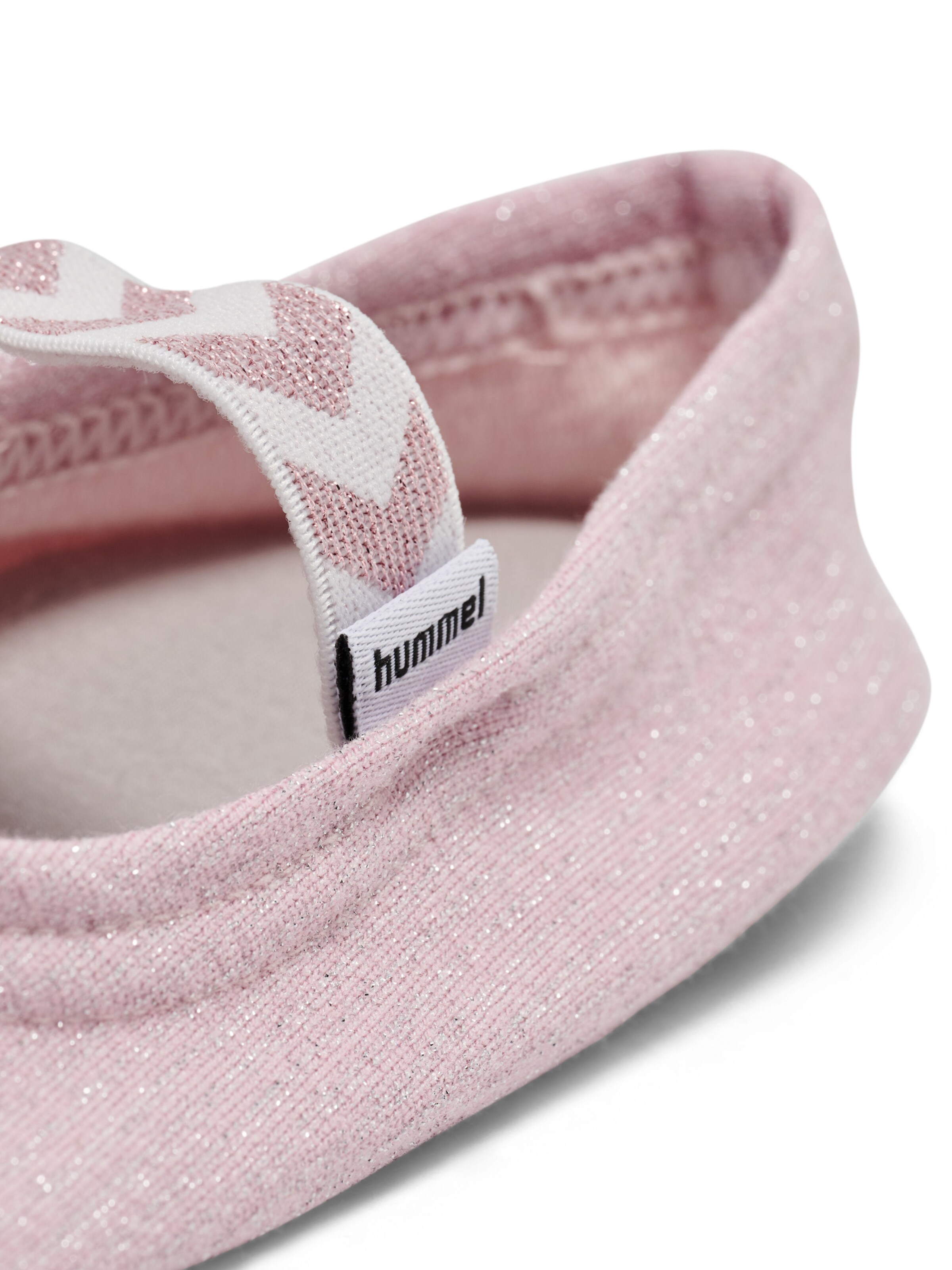 Hummel Athletic Shoes in Pink