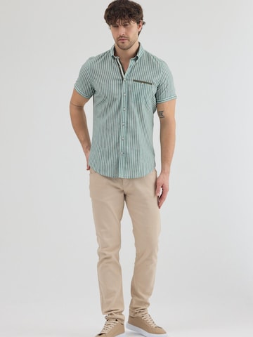 7Camicie Slim fit Zakelijk overhemd 'Iconic Linen Man Shirt Short Sleeve Green White' in Groen