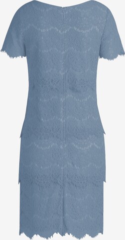 Robe de cocktail Vera Mont en bleu