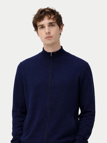 GOBI Cashmere Gebreid vest 'Men's Essential Full-Zip Cashmere Cardigan' in Blauw: voorkant