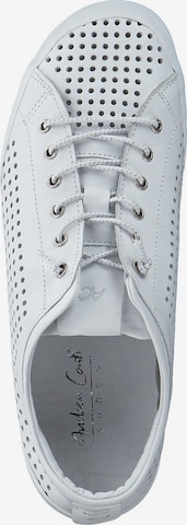 Esgano Sneakers in White