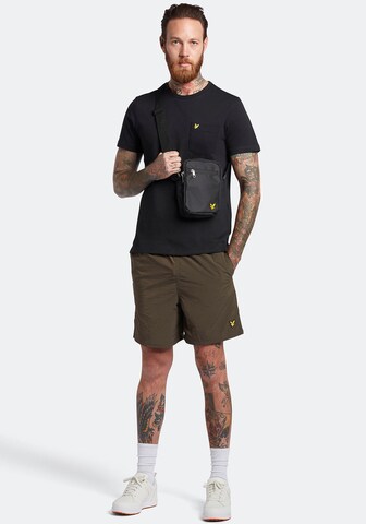 Lyle & Scott Loosefit Badeshorts in Grün