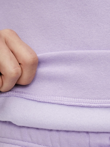 Sweat-shirt 'CHILLI' PIECES en violet