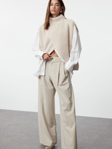 Trendyol Pullover in Grau