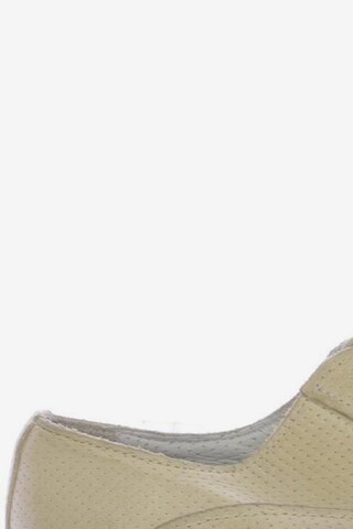 MOMA Flats & Loafers in 37 in Beige