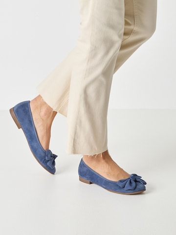 Tamaris Ballerina in Blau