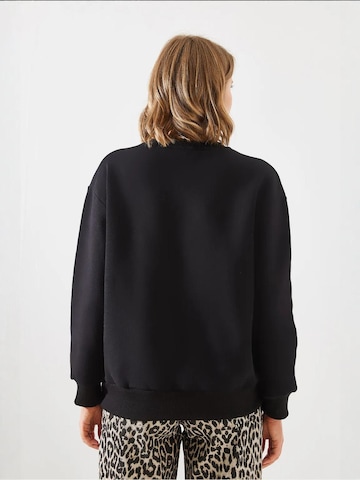 Bianco Lucci Sweatshirt in Zwart