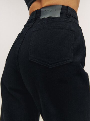 ÉVOIR by Alena Gerber Wide leg Jeans in Zwart