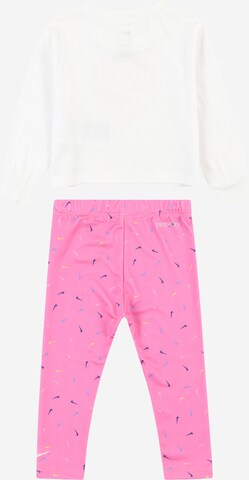 Nike Sportswear Szettek - rózsaszín