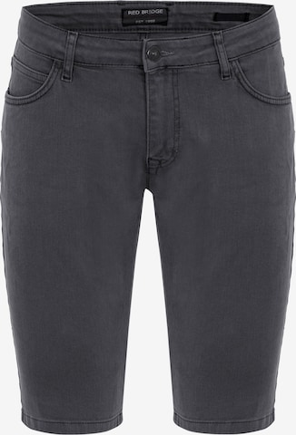 Redbridge Chino 'Rayleigh' in Grijs: voorkant