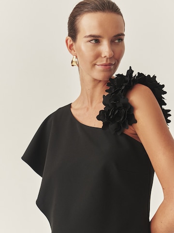 TATUUM Obleka 'KONTESI' | črna barva