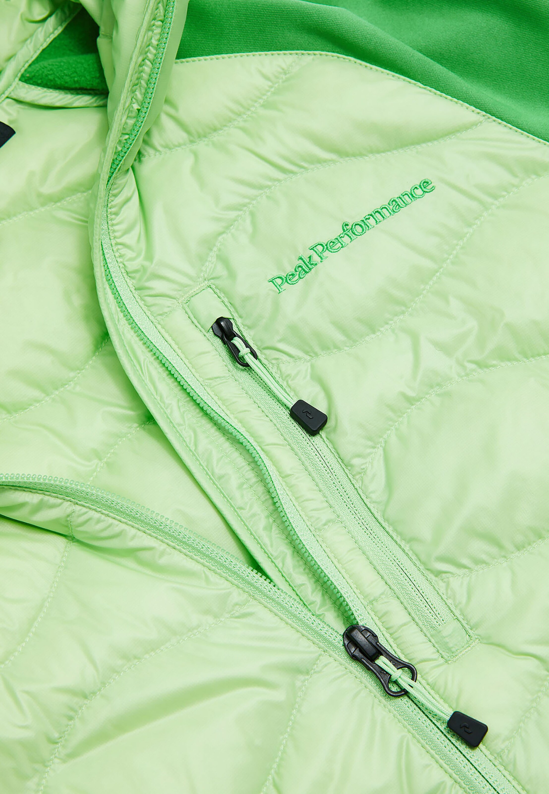 PEAK PERFORMANCE Funktionsjacke W Helium Down Hybrid Hood in Grün