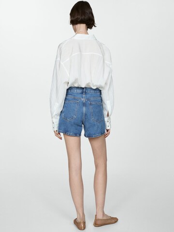 MANGO Regular Shorts 'ZOE' in Blau