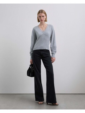 Scalpers Пуловер в сиво: отпред