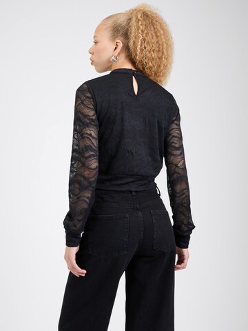 Maglietta 'Meline' di ABOUT YOU in nero